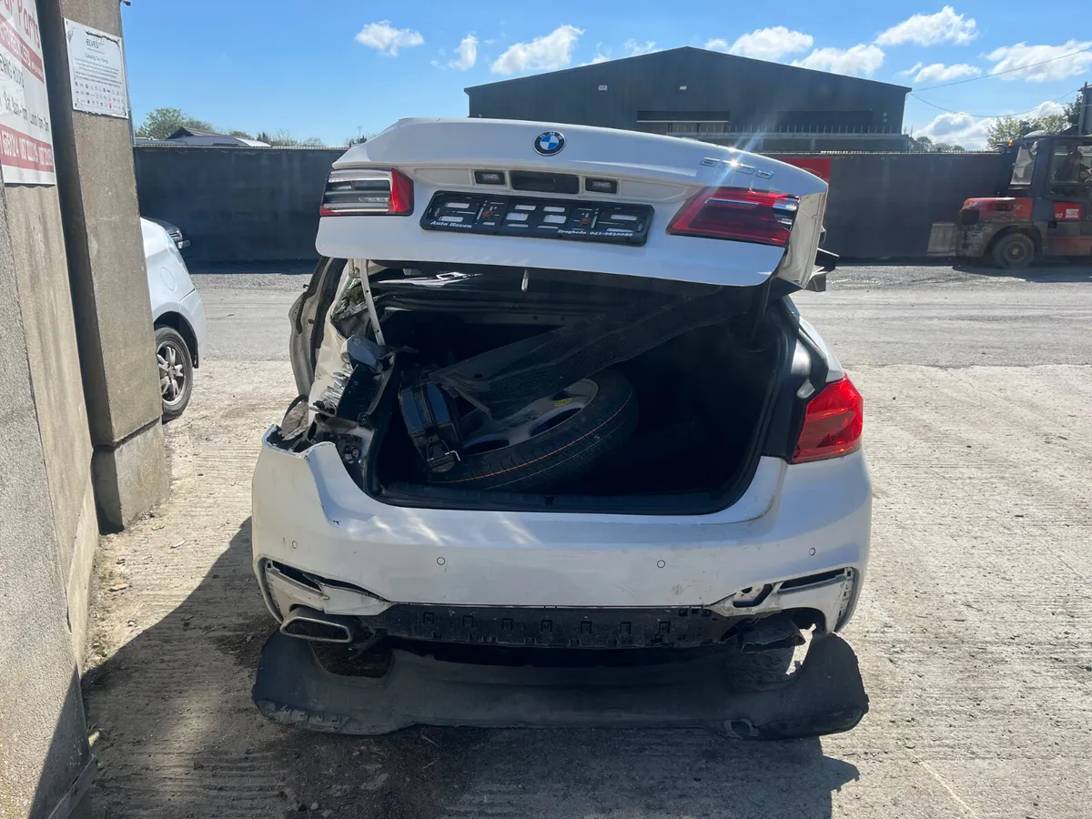 For Parts 2019 BMW 520 m sport - Image 4