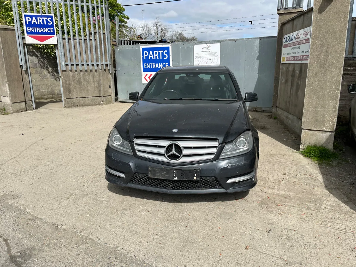 For Parts 2013 Mercedes C class  diesel - Image 1