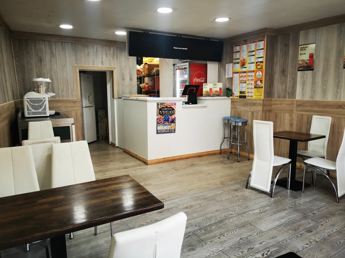 Takeaway /restaurant - Image 4