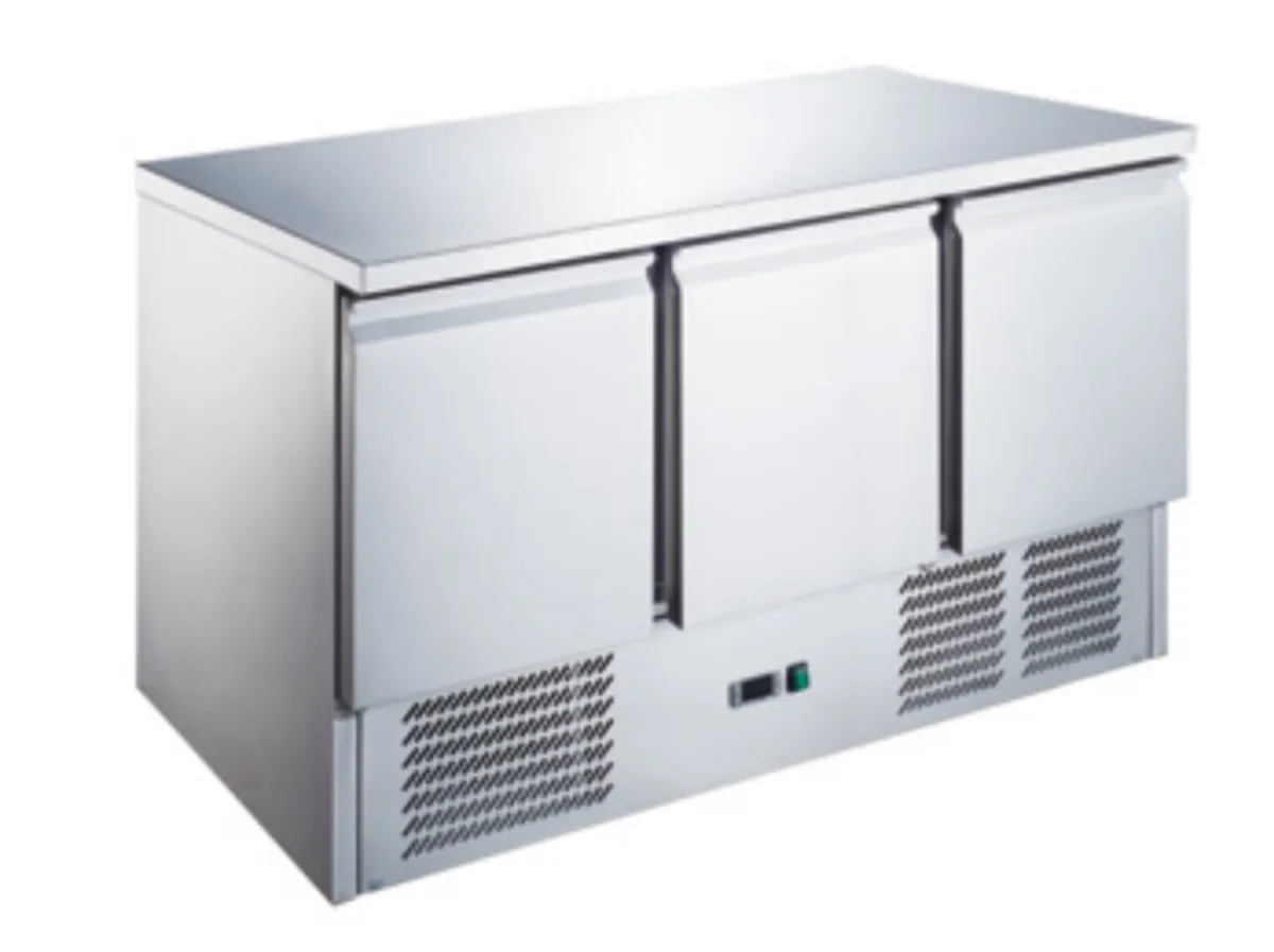 New 3 door chefs fridge