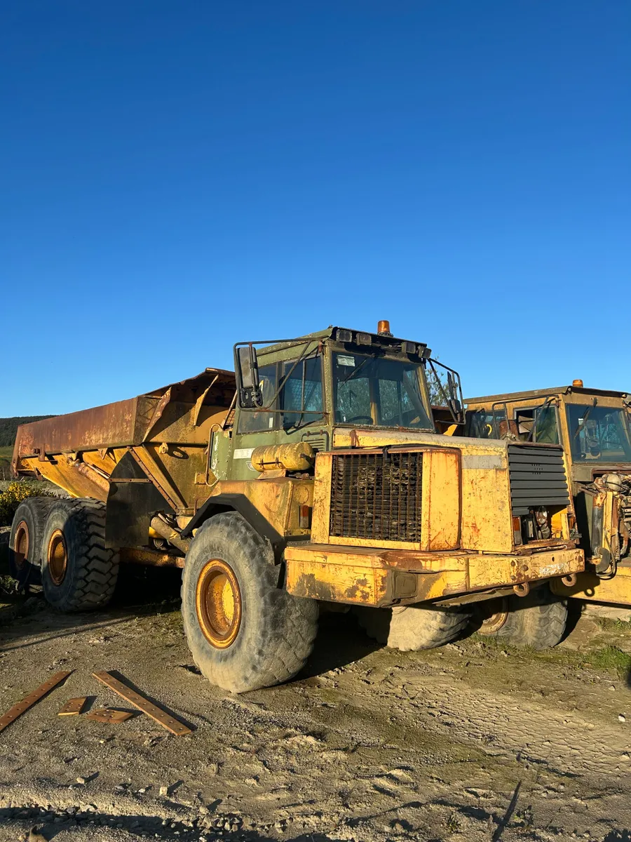 A25 Dumptrucks - Image 2