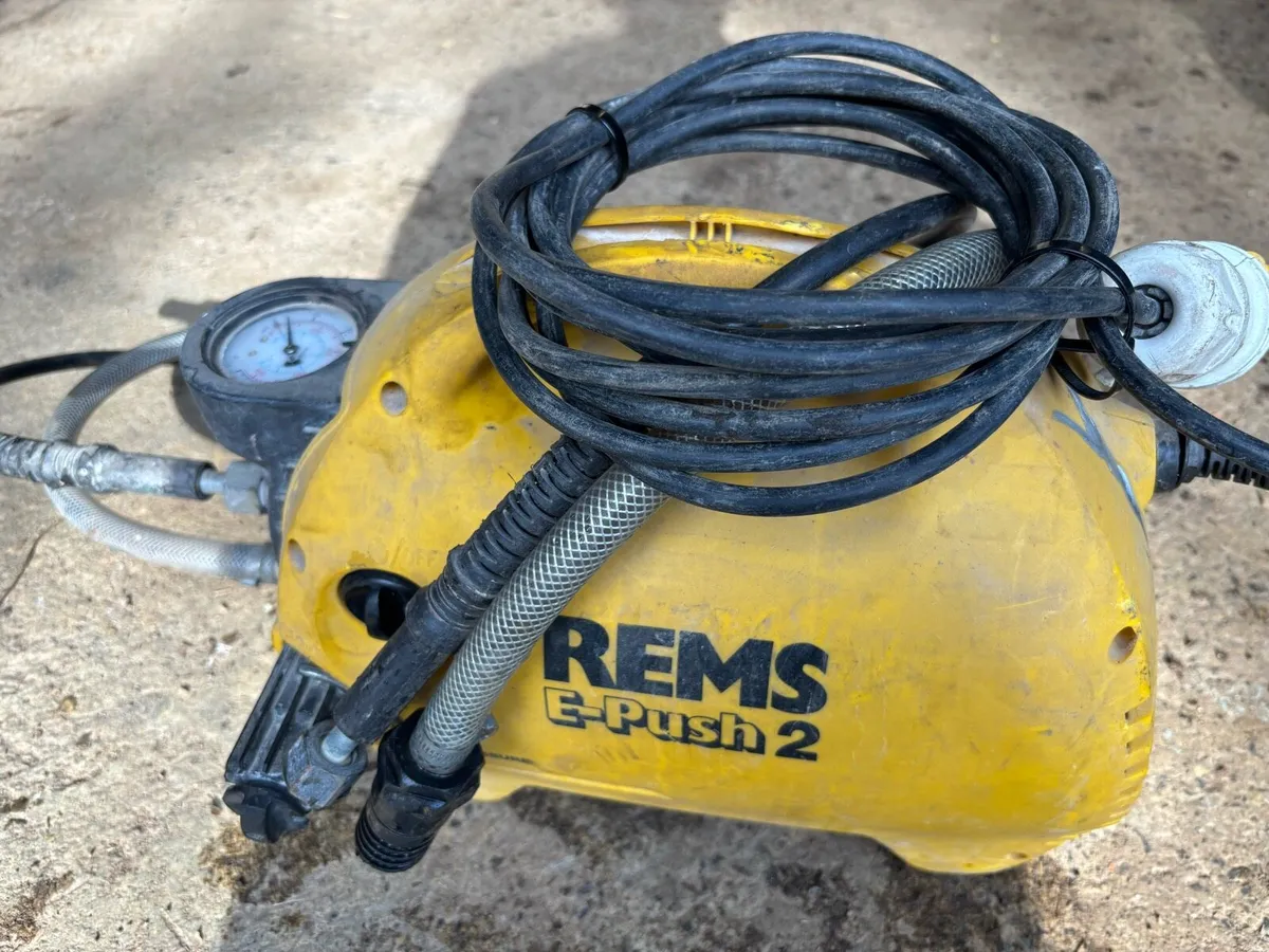 REMS PRESSURE TESTER - Image 1