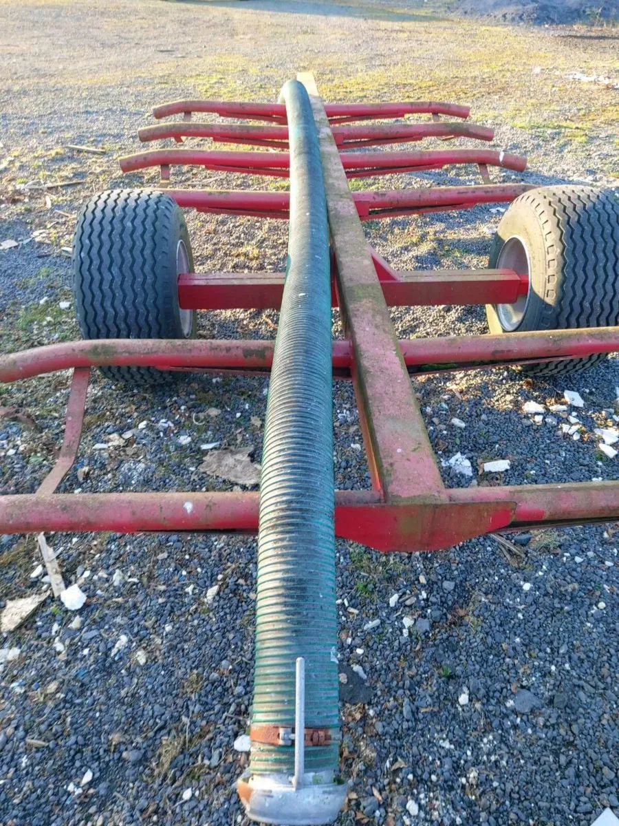 6 round bale trailer - Image 2