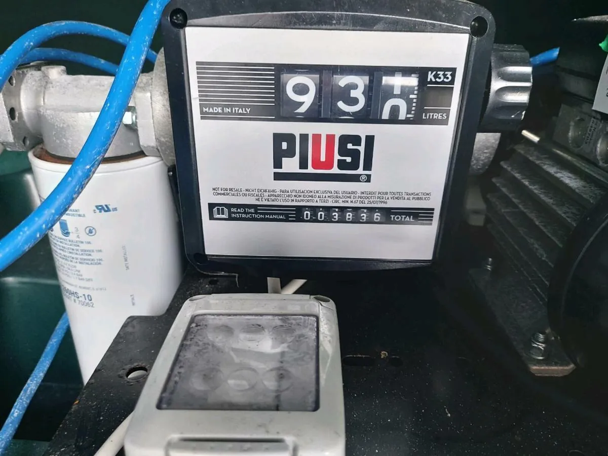 Harlequin fs 1400 bunded tank only used 3 times - Image 3