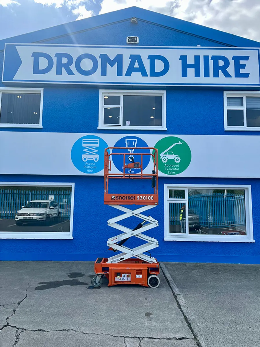Snorkel S3010E Electric Scissor Lift - Image 1
