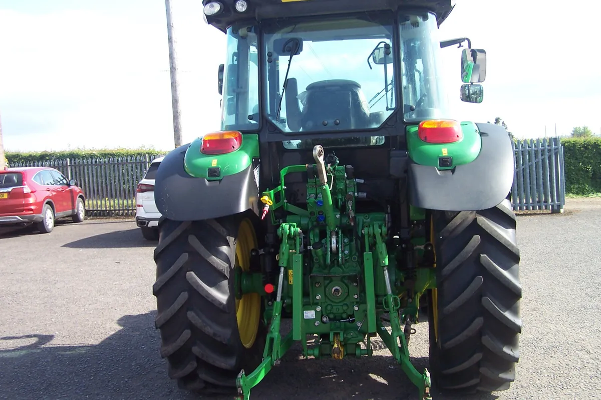 2018 John Deere 5100 - Image 4