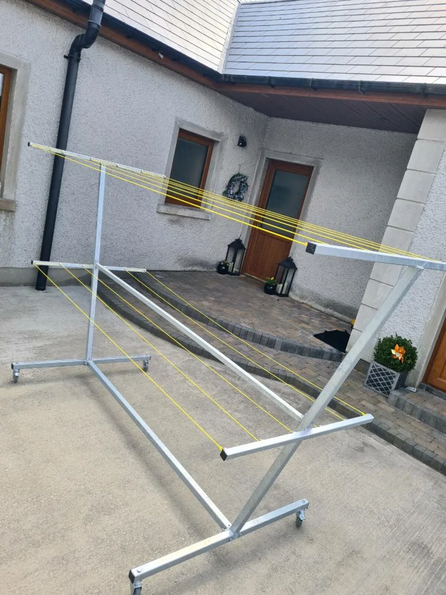 Mobile clothes line clothesline - Image 1