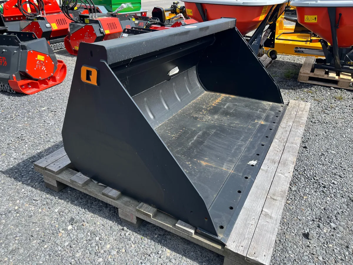 Quicke Buckets -Ready for Delivery - Image 1