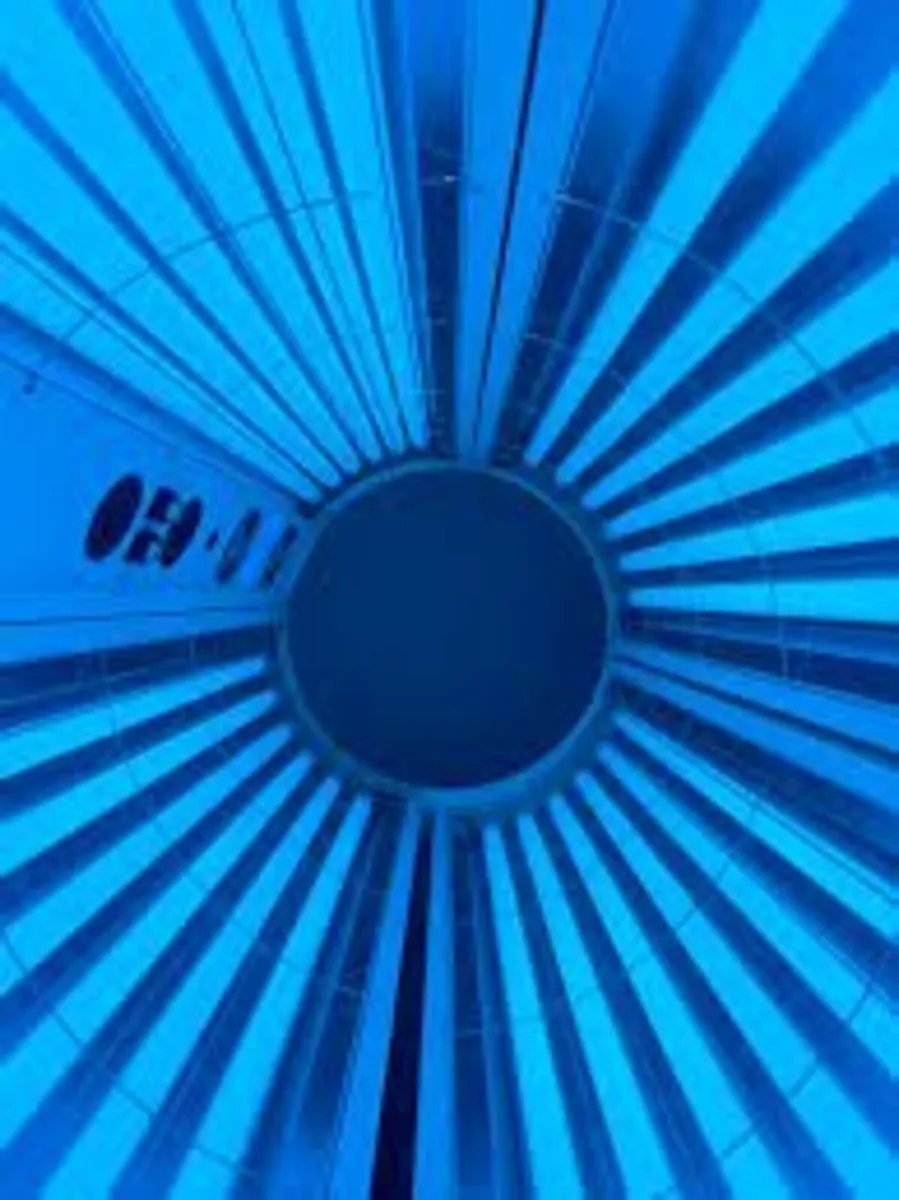 Sunbed  Sapphire 24 tube ( Brand New Item ) - Image 2