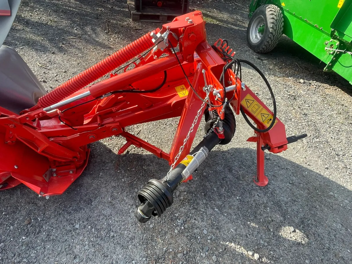 New Kuhn 8ft mower - IN STOCK - Image 2