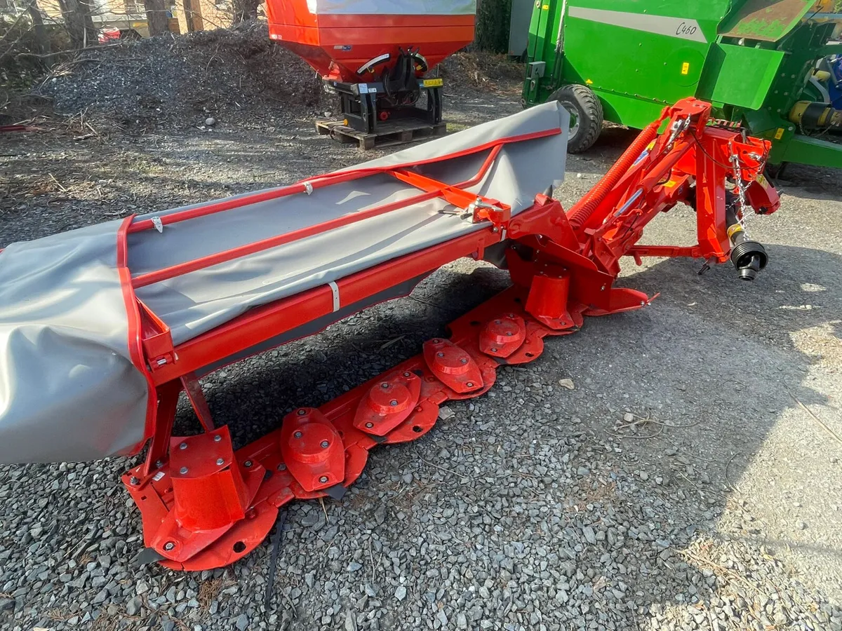 New Kuhn 8ft mower - IN STOCK - Image 3
