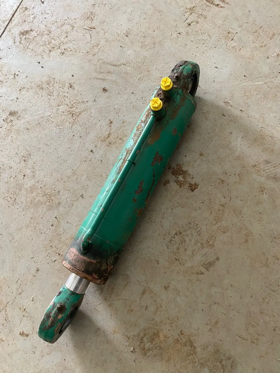 Kverneland plough - Image 2