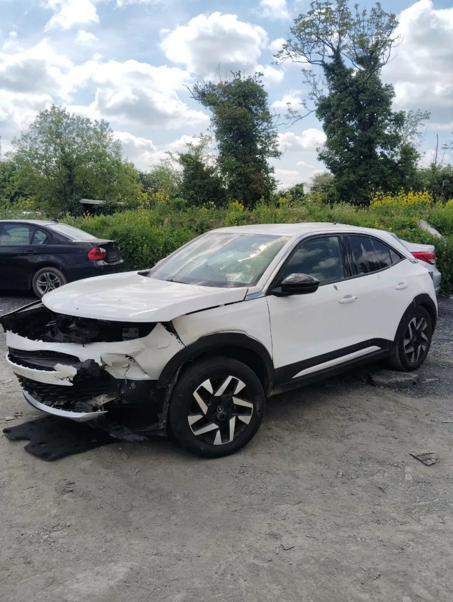 Breaking Opel Mokka elegance 1.2 100ps 2023 - Image 1