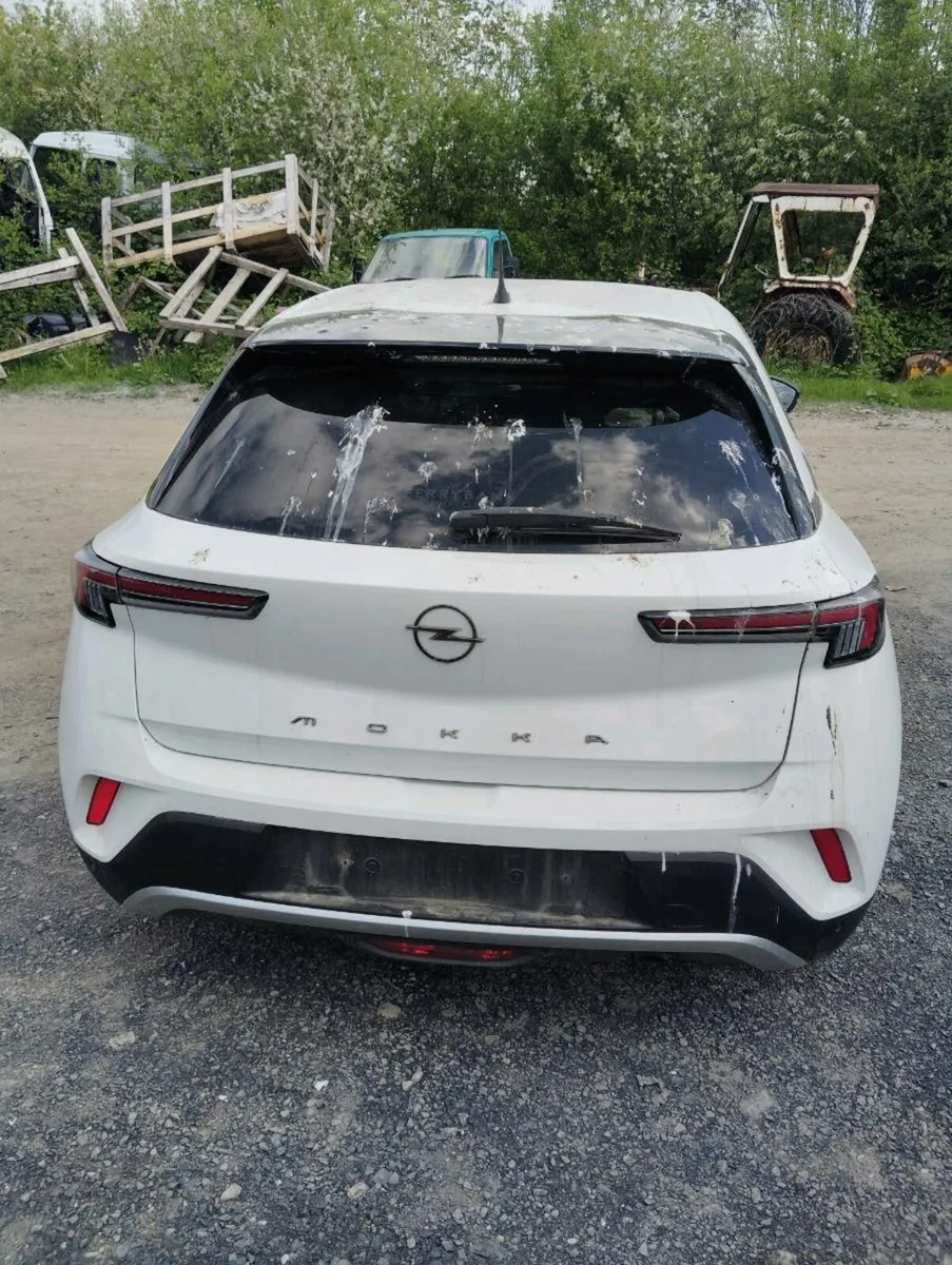 Breaking Opel Mokka elegance 1.2 100ps 2023 - Image 3