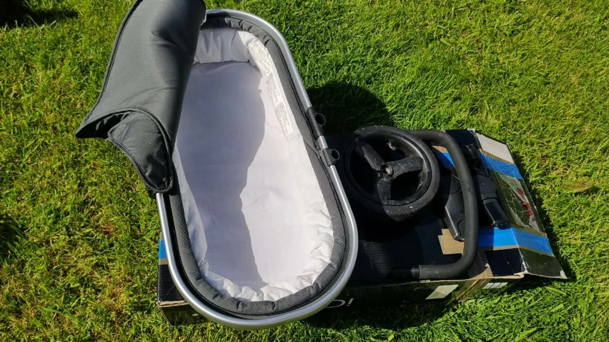 3 wheel iCandy peach travel solution - Image 2