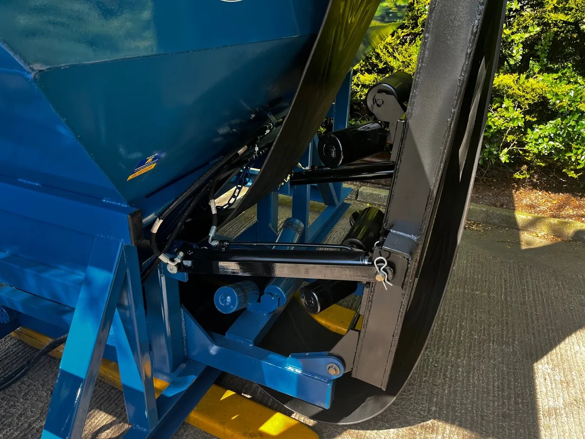 Track dumper stone cart - Image 2