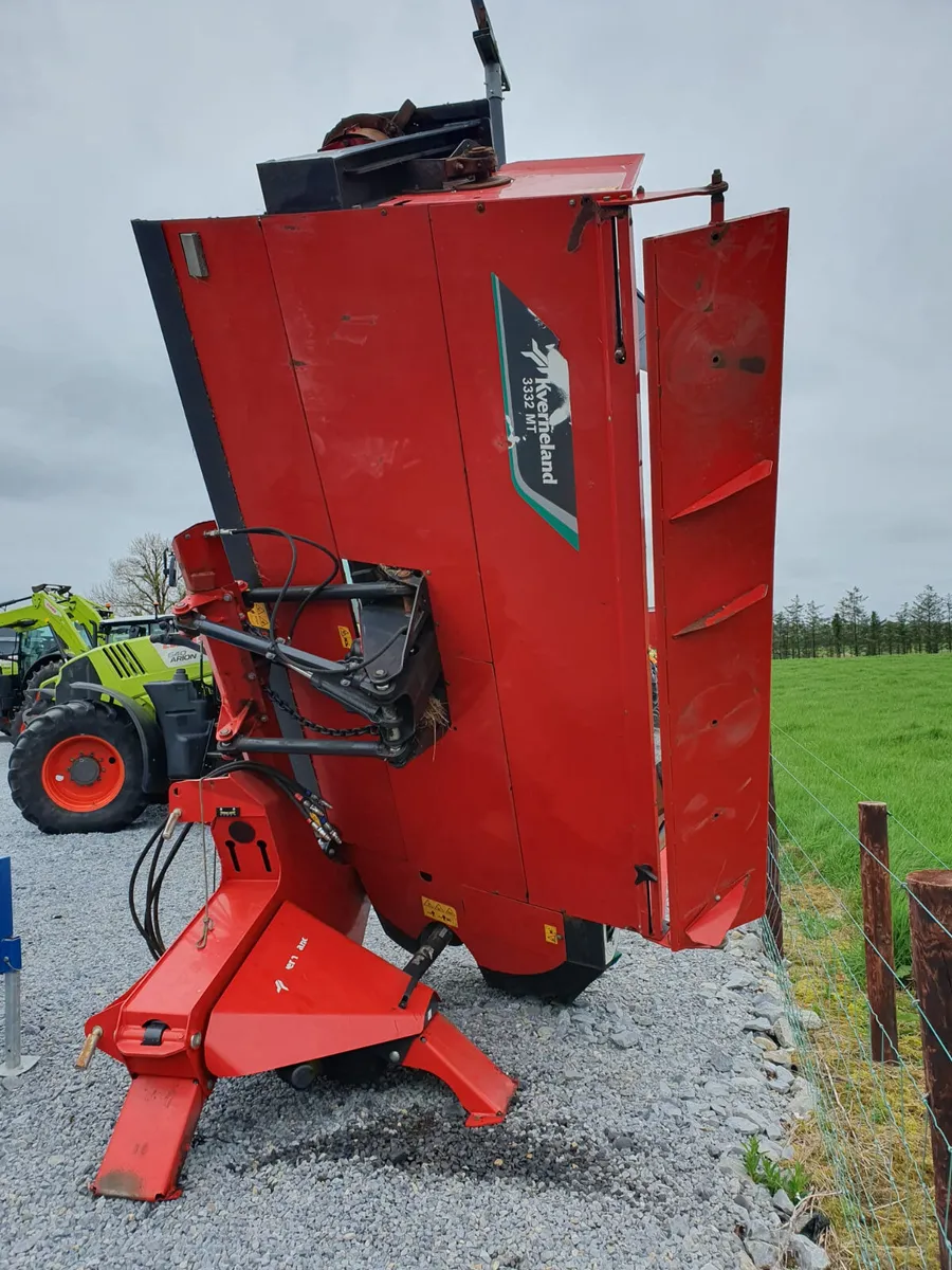 KVERNELAND 3332 MT MOWER - Image 1