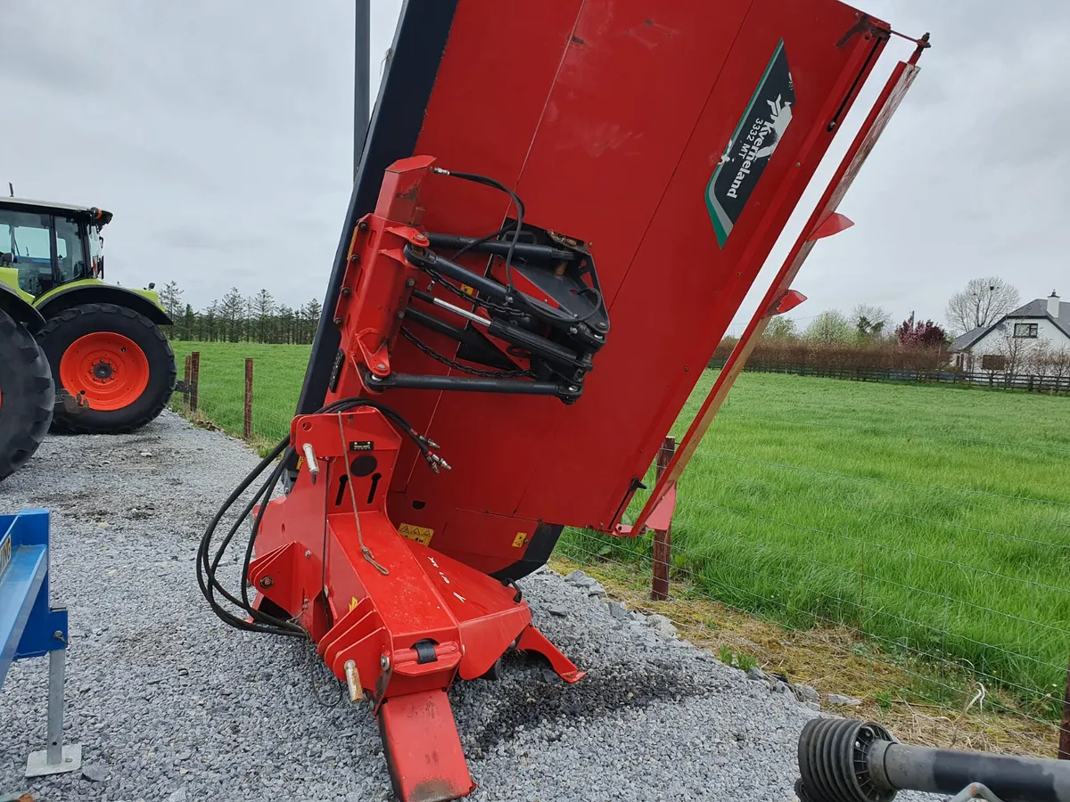KVERNELAND 3332 MT MOWER - Image 2