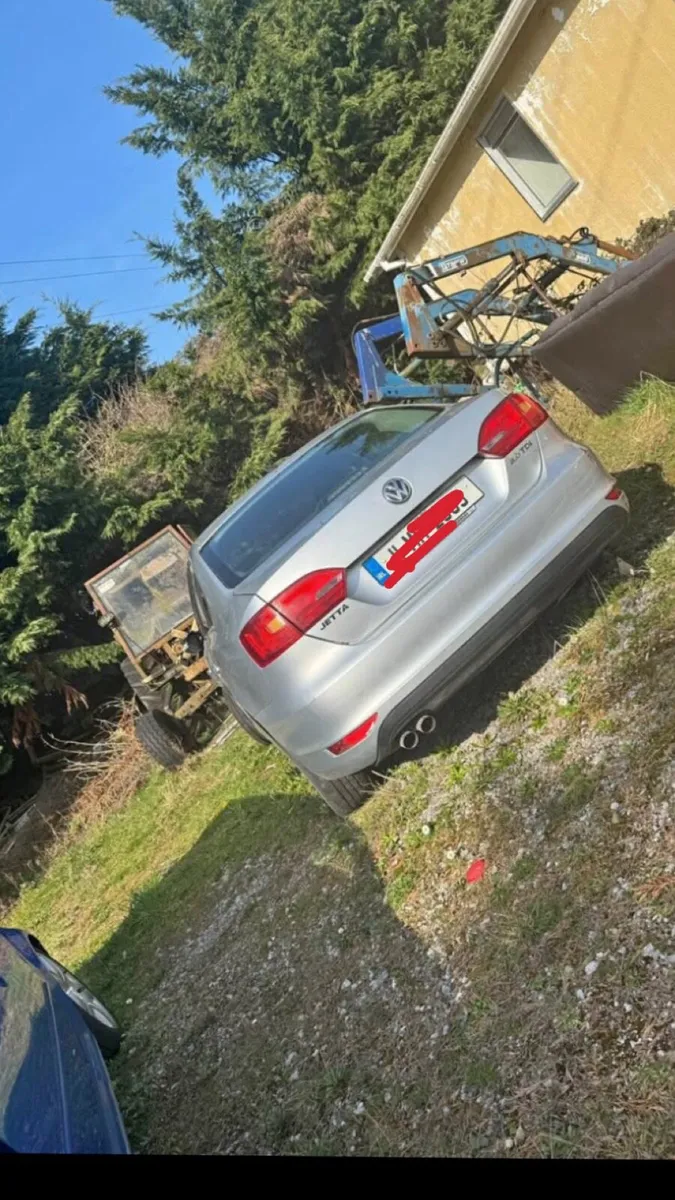 VOLKSWAGEN JETTA MK6 2011 FOR BREAKING ONLY - Image 2