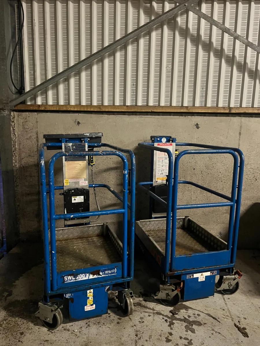 Power Tower Nano Man Lift Choice - Image 2