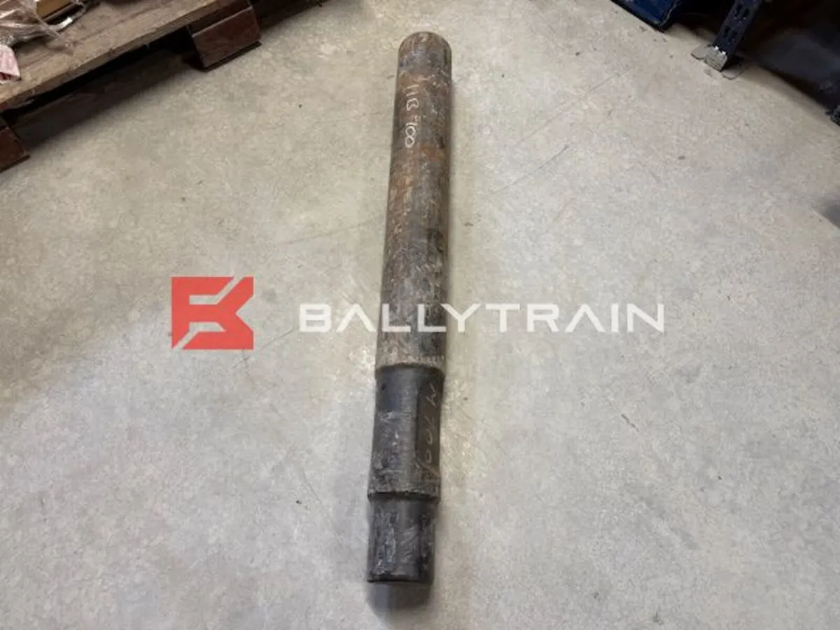 Montabert M700 Chisel - Image 3