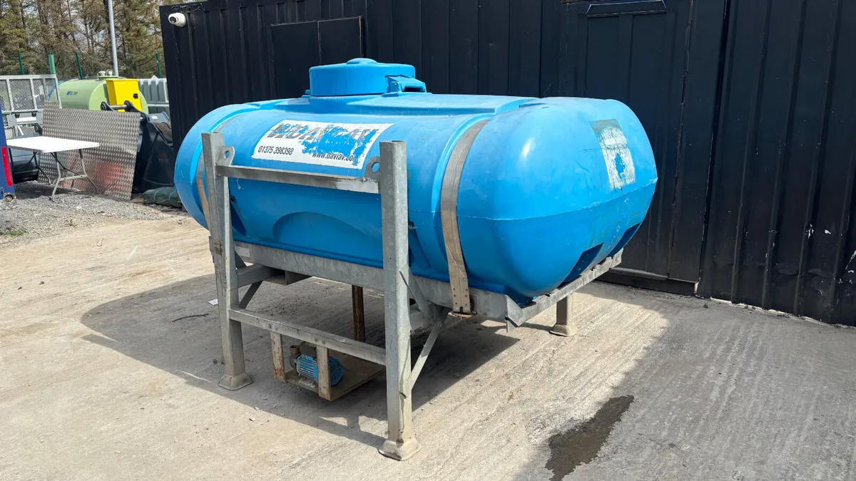 1000L Raised Water Tank - Image 4