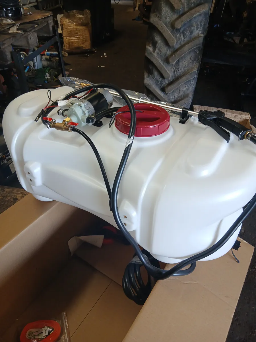 Quad sprayers for sale. - Image 1