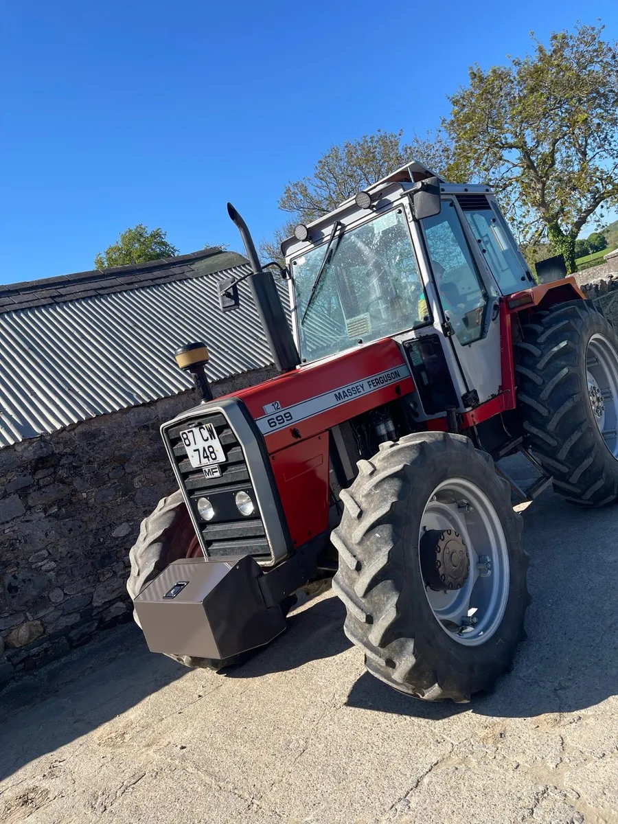 Massey Ferguson toolbox - Image 4