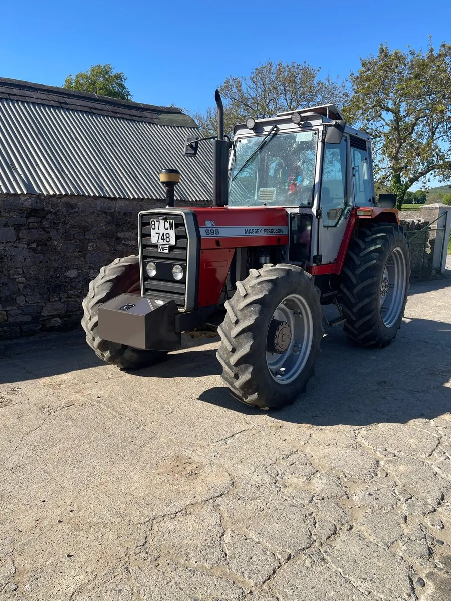 Massey Ferguson toolbox - Image 3