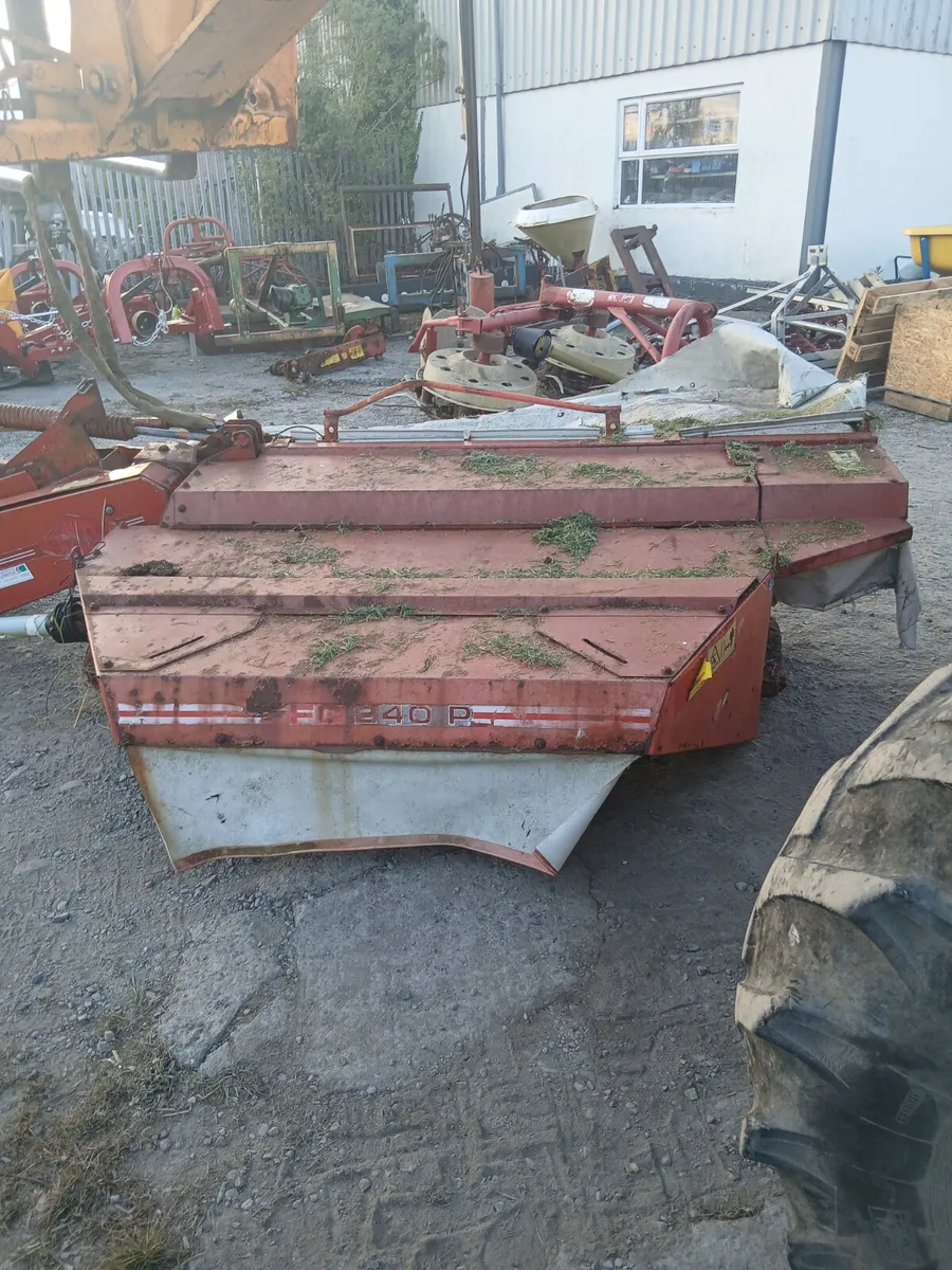 Kuhn FC 240 p mower for sale. - Image 2