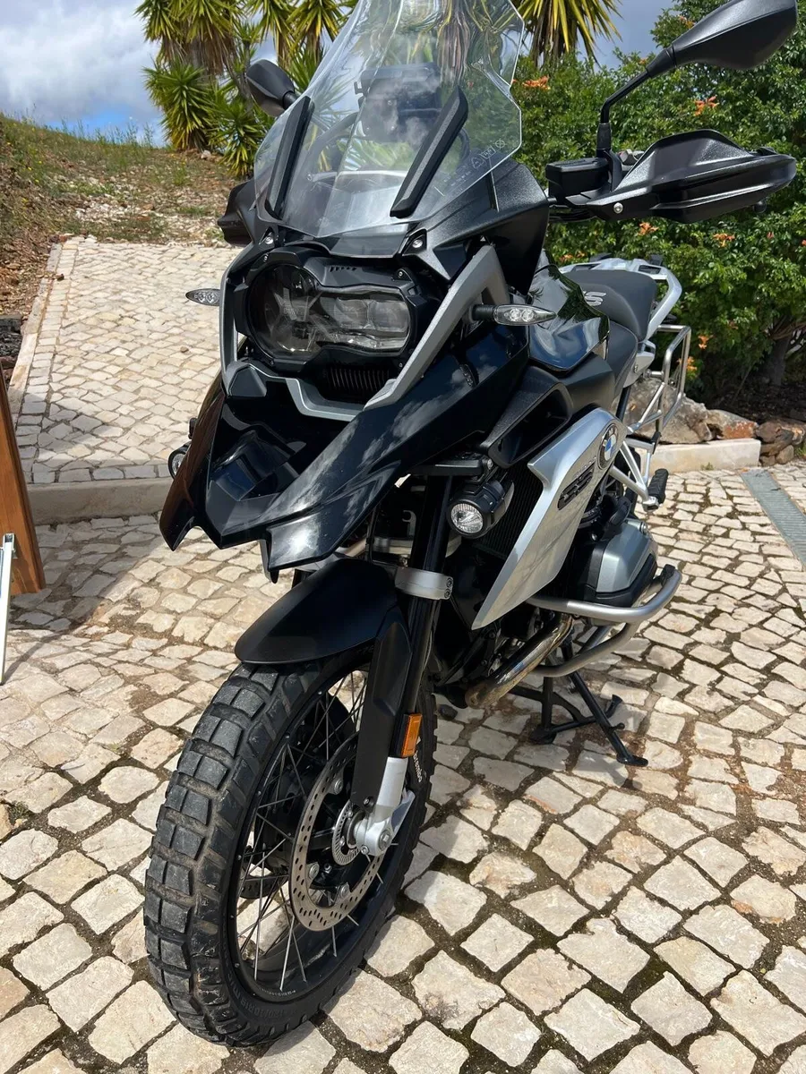 BMW R 1200 GS 2017 Triple Black - Image 4