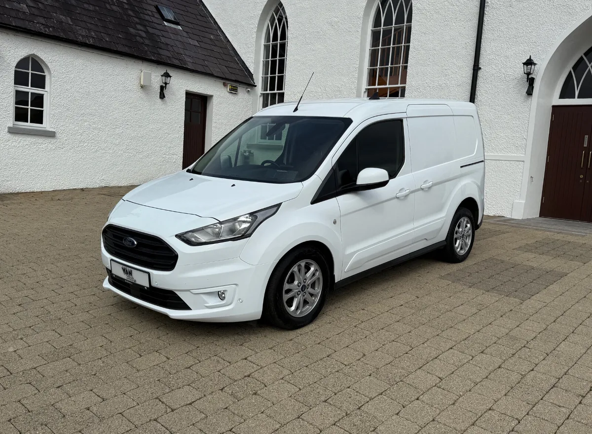 2022 Ford Transit Connect Limited Automatic - Image 3
