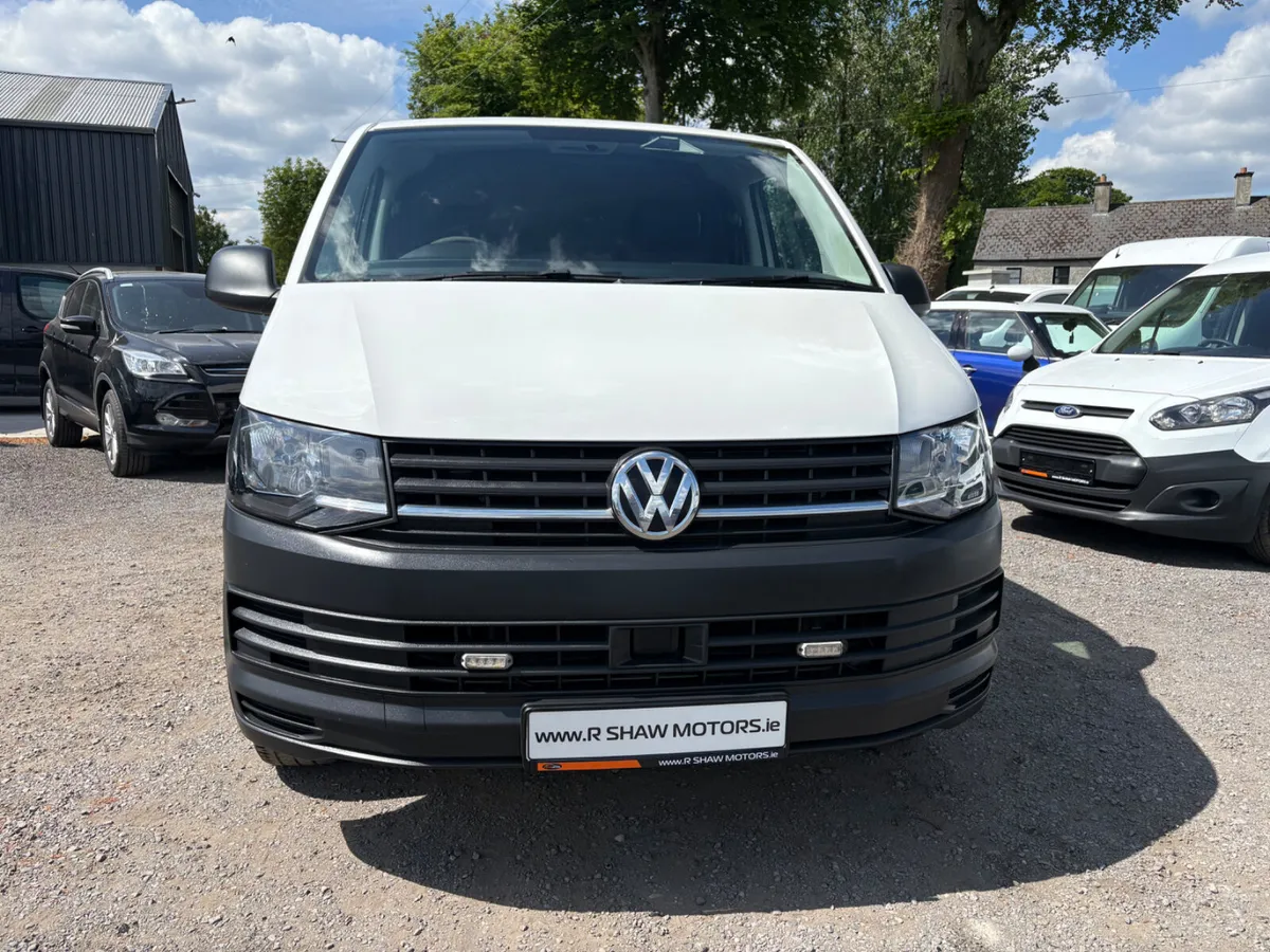 Volkswagen Transporter - Image 3