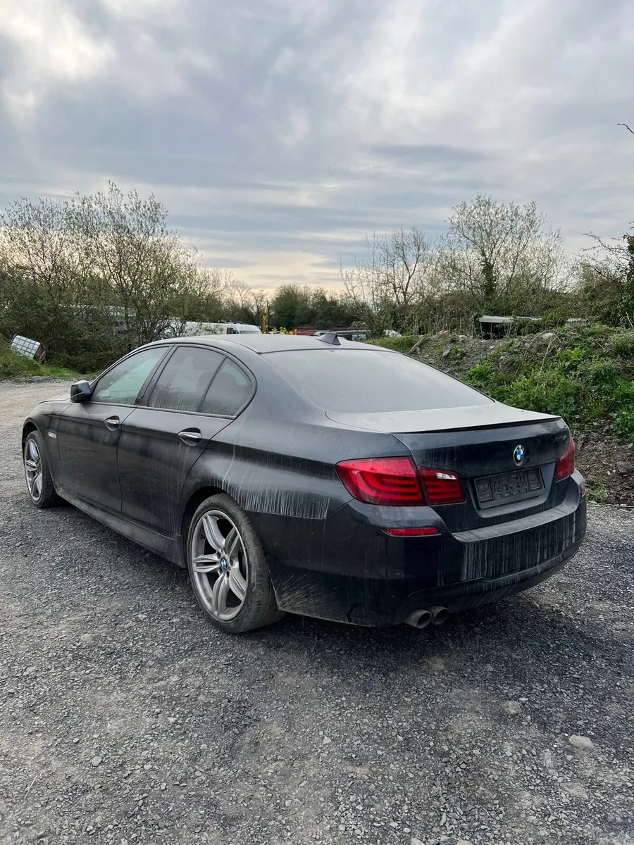 Breaking bmw 525d 2011 f10 M sport - Image 2