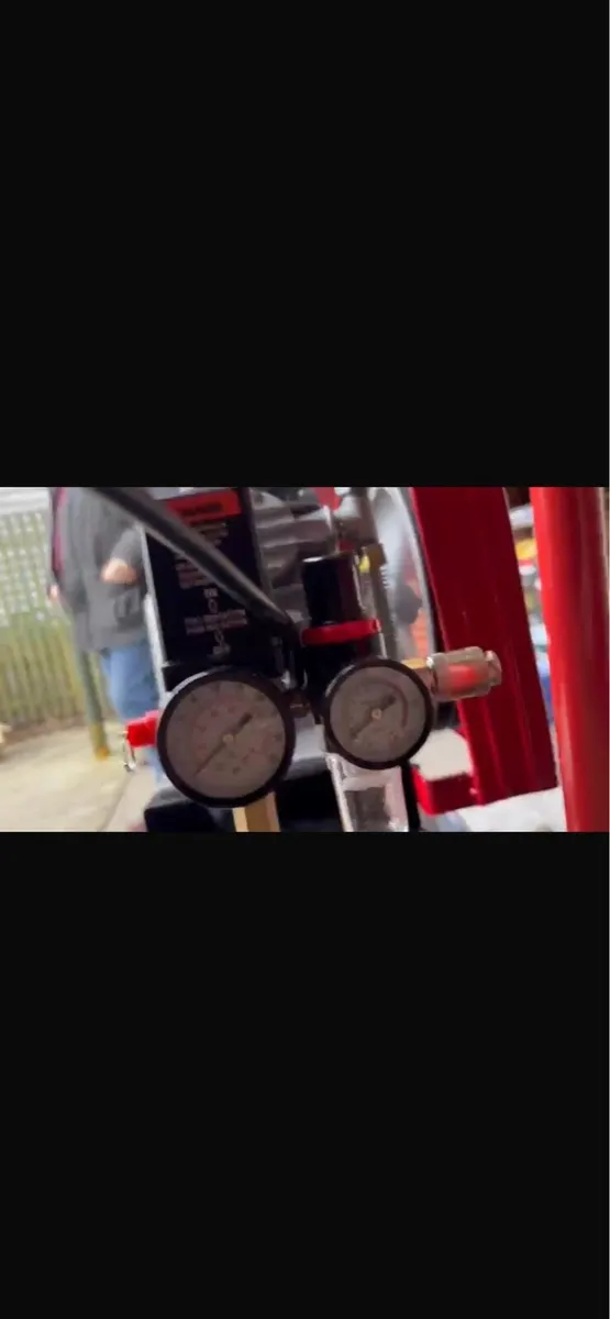 Compressor - Image 2