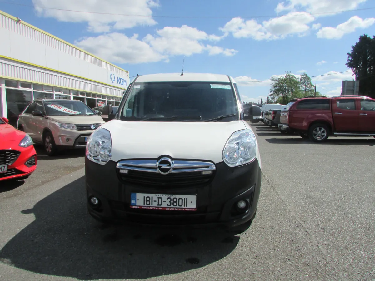 Opel Combo 2018 - Image 2