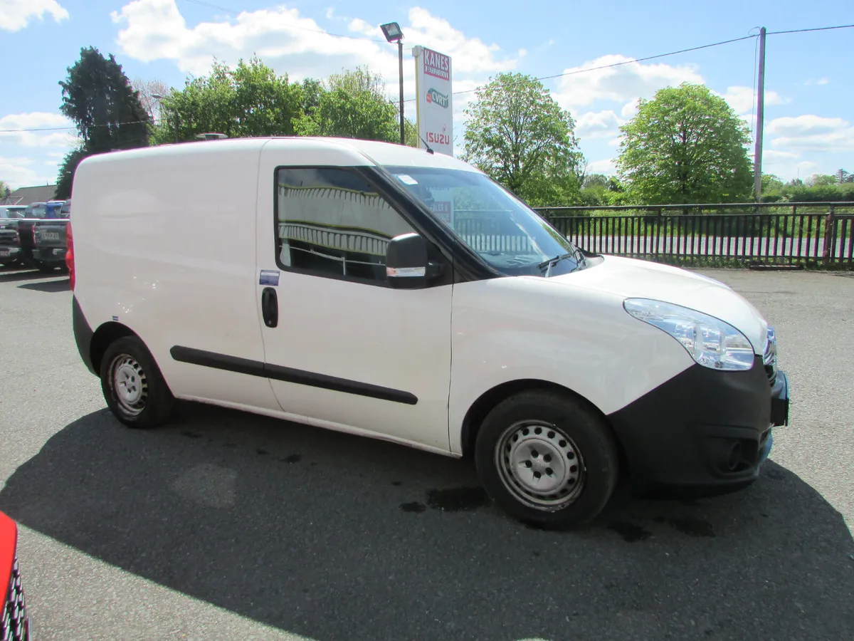 Opel Combo 2018 - Image 1