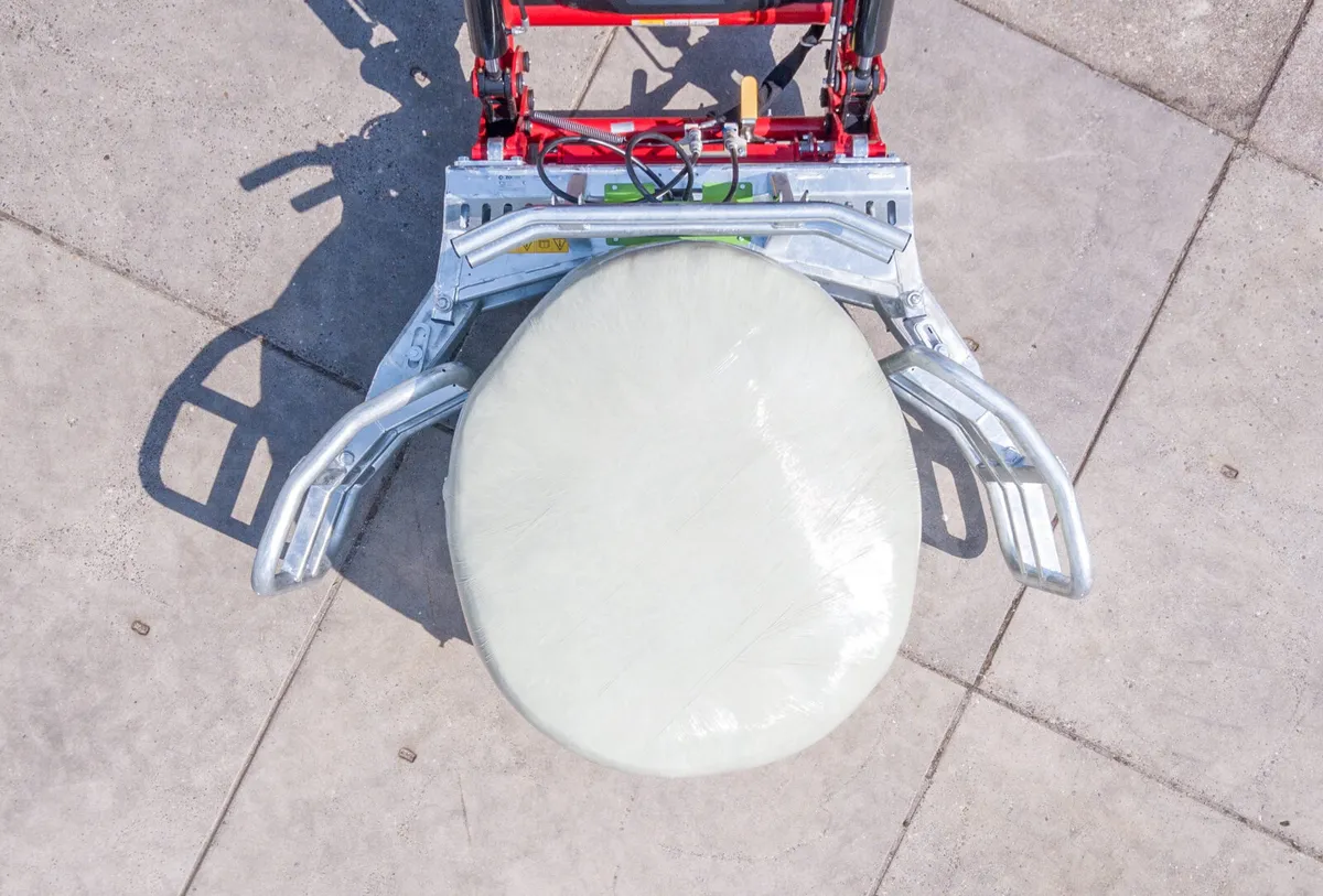 Bale Grabs ZOCON - Image 4