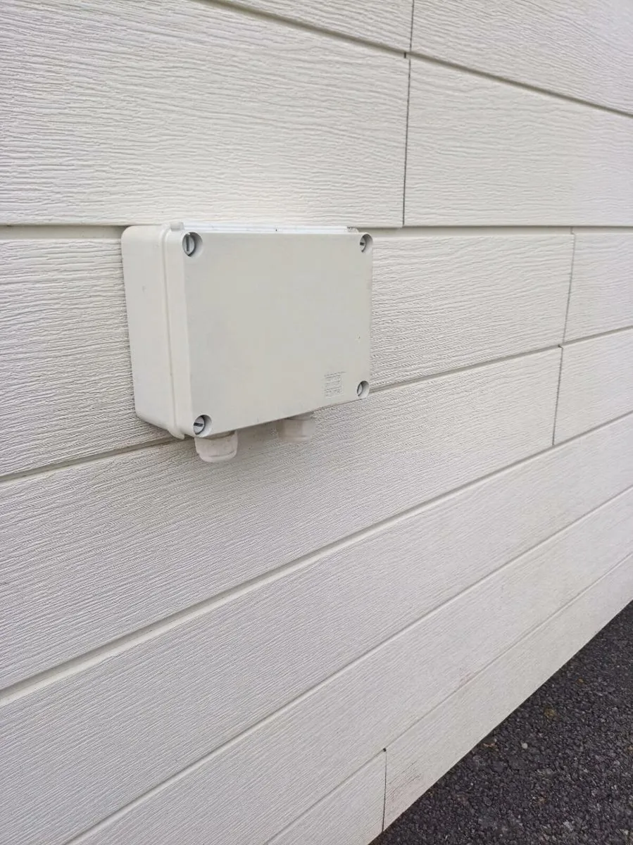 Garden Room / office or play room - Image 3