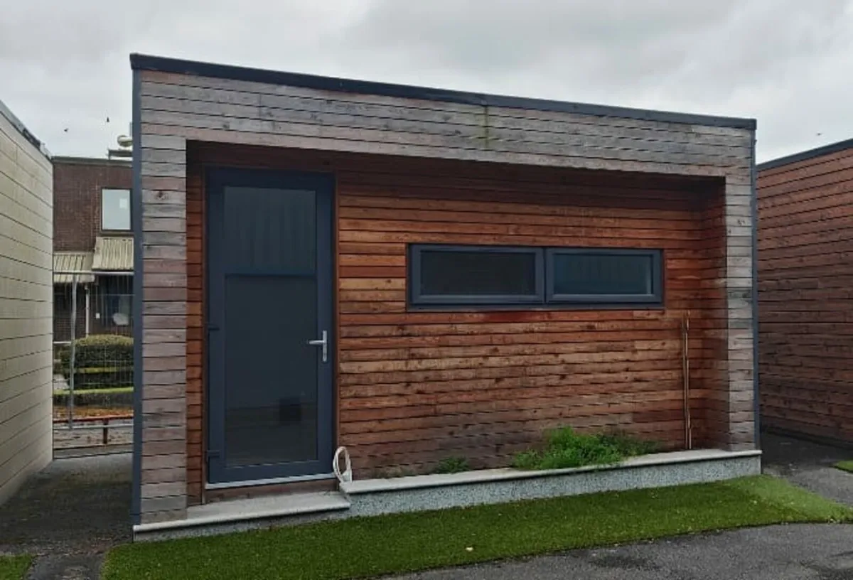 Garden Room / office or play room - Image 1