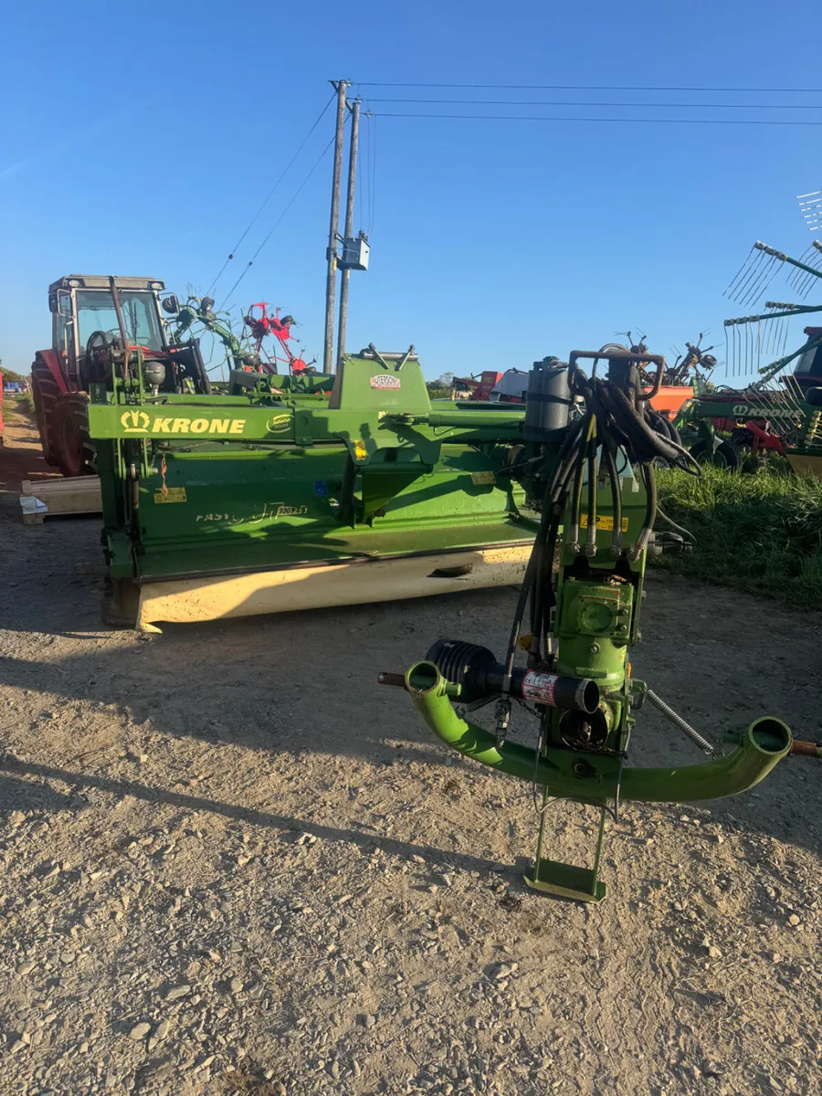Farm machinery - Image 1