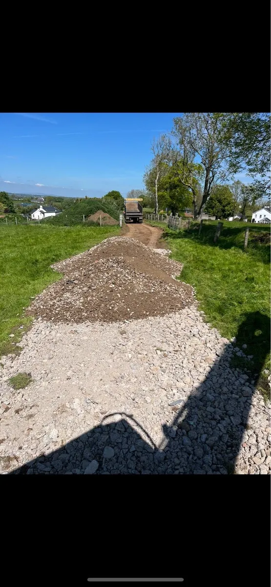 Crusher hire demolition  digger hire Attachemnts - Image 2