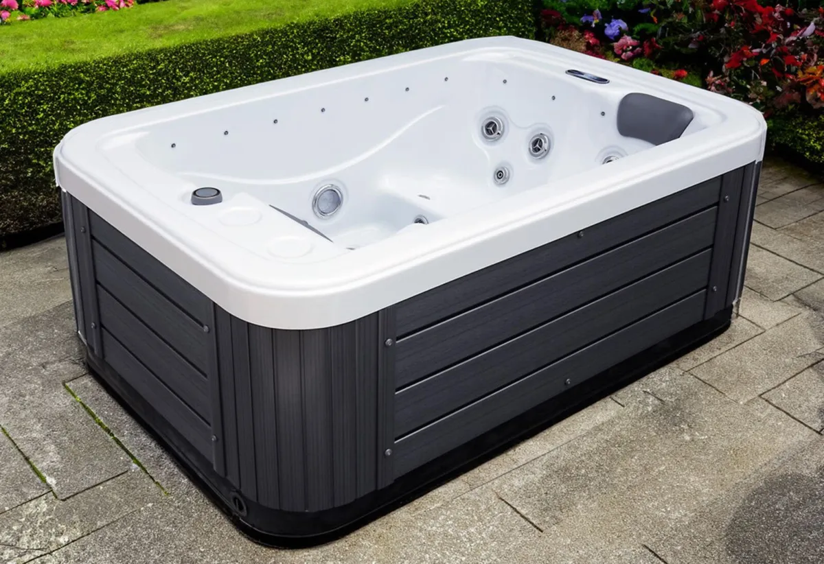 New 3 Person Hot Tub Special Offer - Image 4