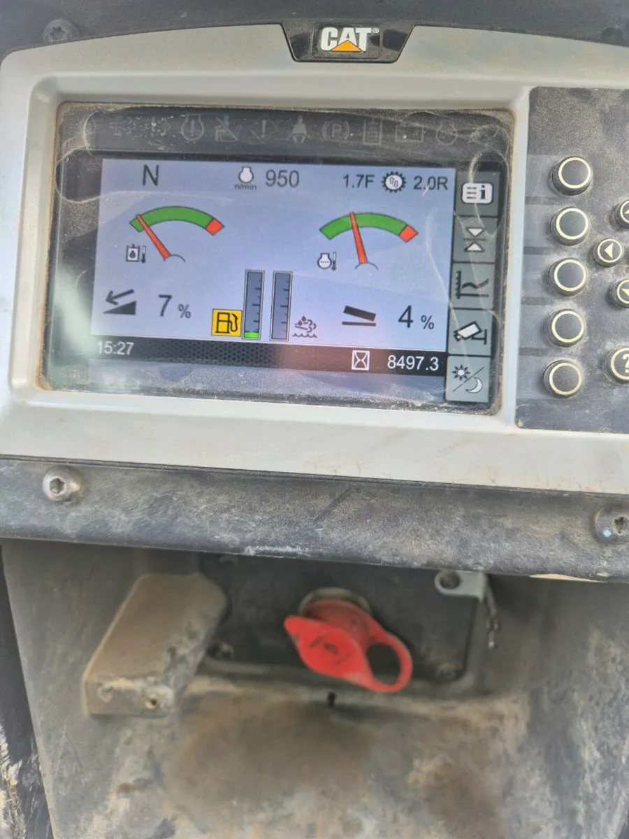 CAT D5K for sale or hire - Image 4