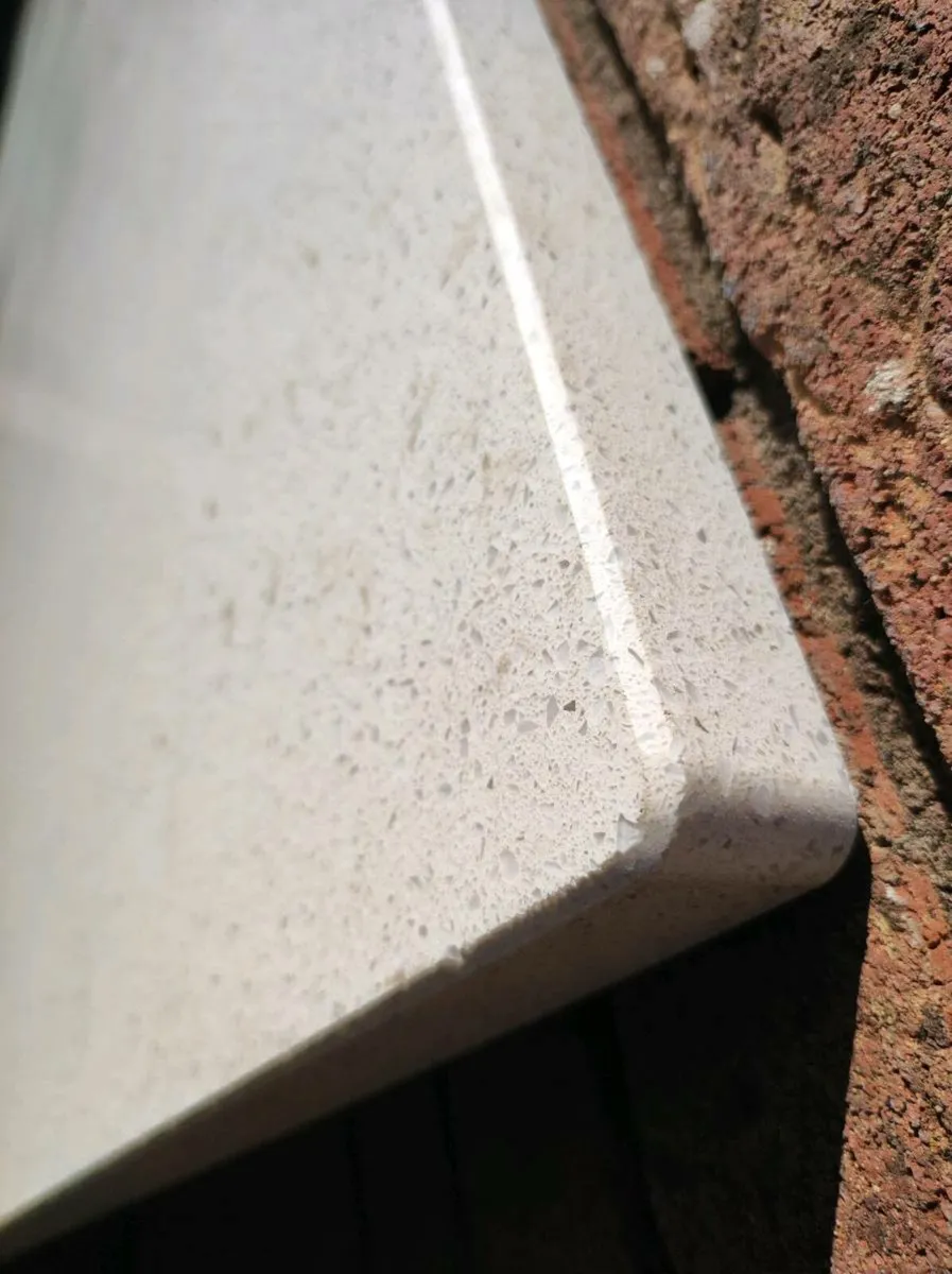 Quartz worktop white - Image 2