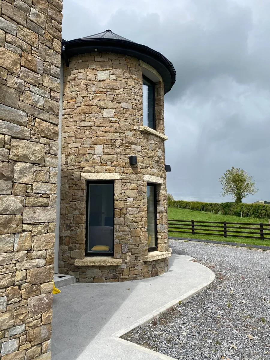 Tipperary Cream Sandstone Building Stone - Image 4