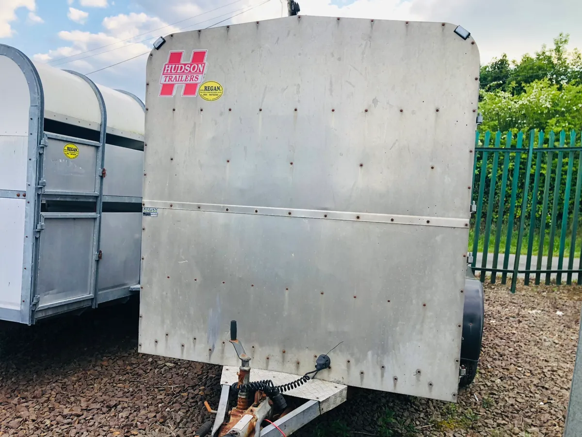 Hudson Cattle Trailer 12x6 - Image 2
