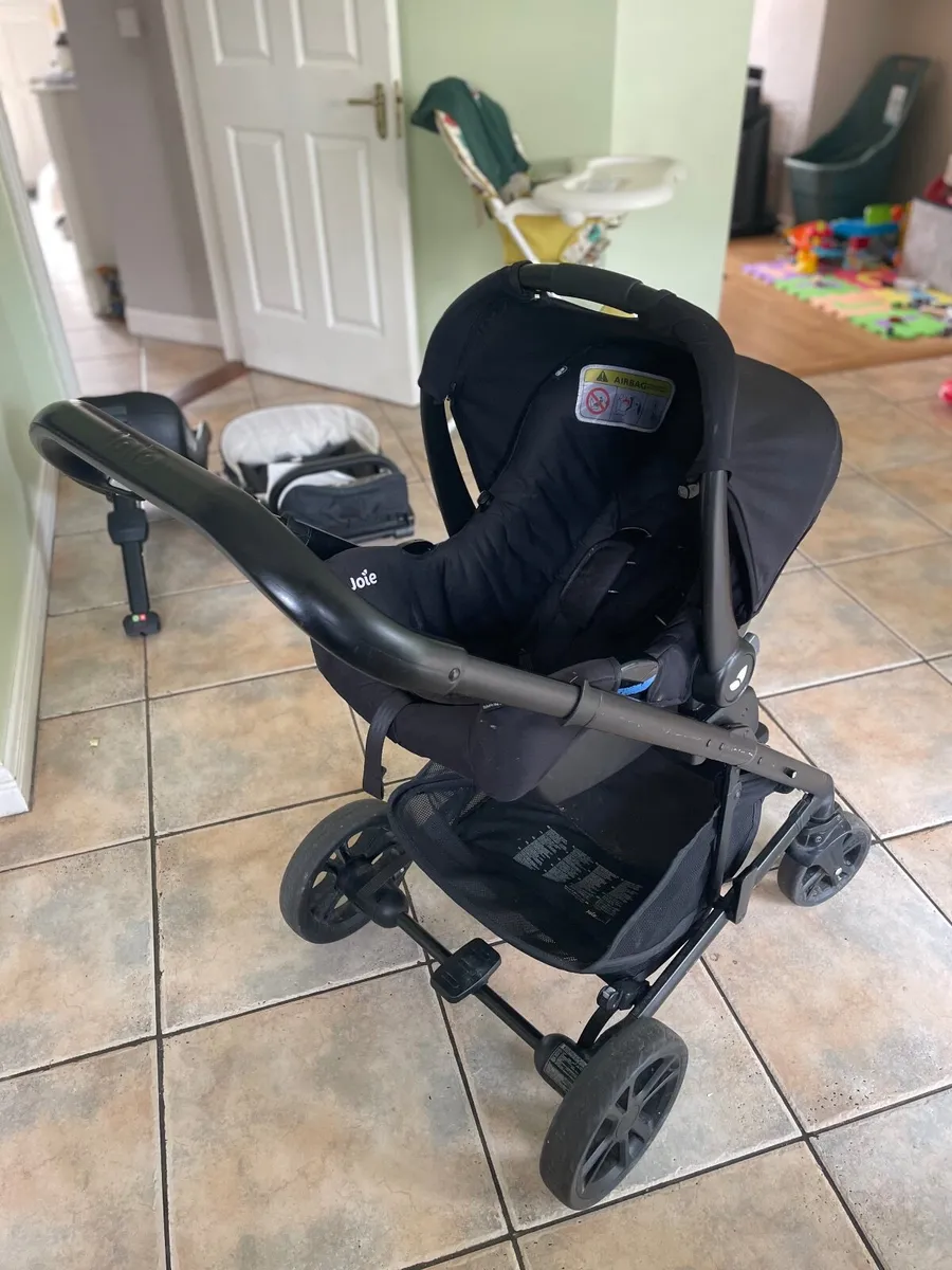 3 in 1 Travel System - Image 4