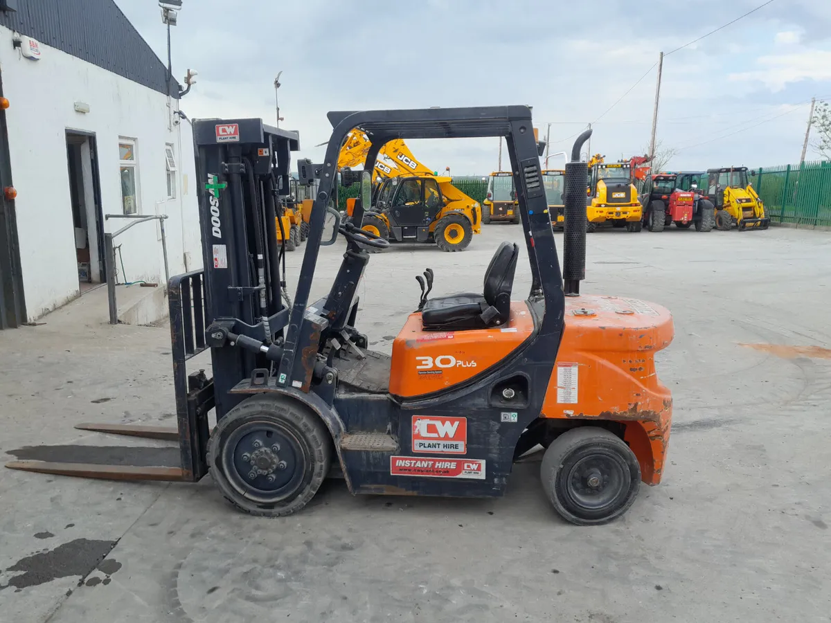 Doosan D30 GP Diesel Forklift 2017 (17964) - Image 2