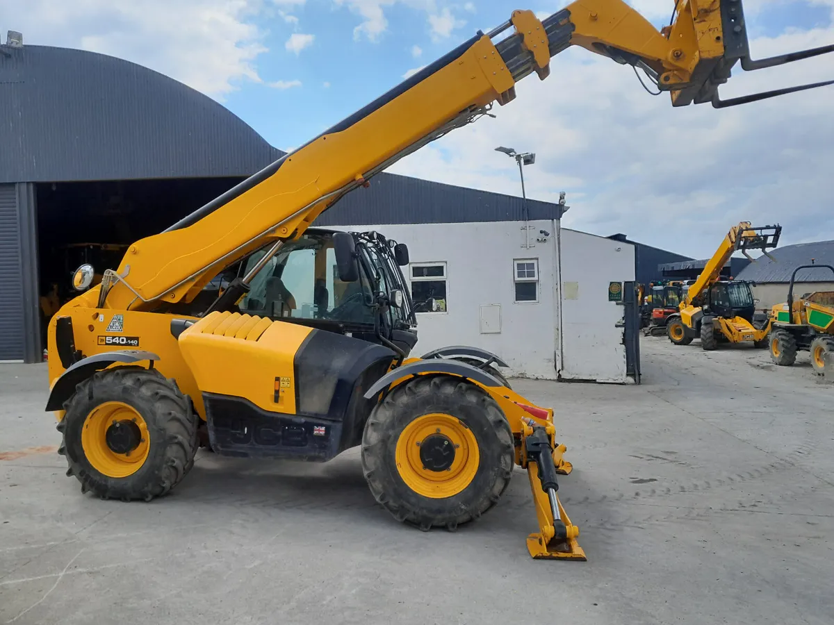 JCB 540-140 Hi Viz 2021 (17965) - Image 2